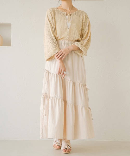 Ambre Neige(アンブルネージュ)の「【前後2WAY】スキッパーメッシュトップス/WEB/EC限定商品(ニット/セーター・レディース・ベージュ/ライトブラウン/アイボリー・FREE)」の9枚目の写真