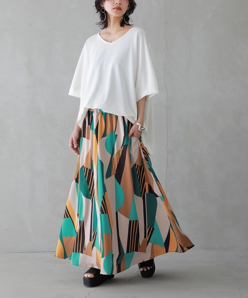 osharewalker（オシャレウォーカー）の「【廃盤】『幾何学柄プリントスカート』（スカート・レディース・ブルーグリーン・FREE）」の10枚目の写真