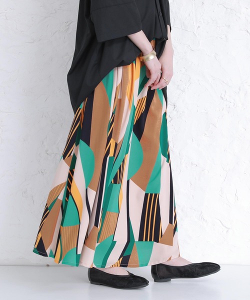 Admiral 幾何学模様 スカート AZUL by moussy｜幾何学柄ギャザードロストスカート | Rakuten