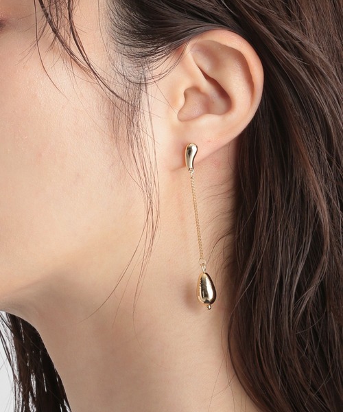 Andemiu（アンデミュウ）の「チェーンドロップピアス197292（ピアス（両耳用）・レディース・イエロー系その他/グレー系その他・FREE）」の4枚目の写真