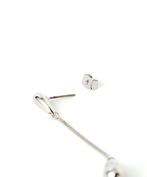 Andemiu（アンデミュウ）の「チェーンドロップピアス197292（ピアス（両耳用）・レディース・イエロー系その他/グレー系その他・FREE）」の5枚目の写真