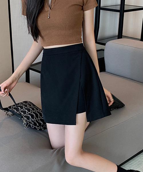 c.u.l（シーユーエル）の「レイヤードスリットミニスカートパンツ culw425（スカート・レディース・ブラック/グレー・L/M/XL）」の3枚目の写真