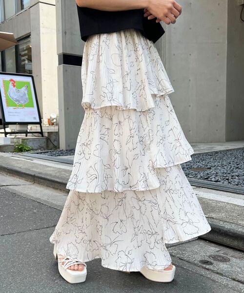 MAJESTIC LEGON（マジェスティックレゴン）の「マルチwayプリーツスカート（スカート・レディース・オフホワイト/ブラック/ホワイト系その他2/ライトグレー・MEDIUM/SMALL）」の3枚目の写真