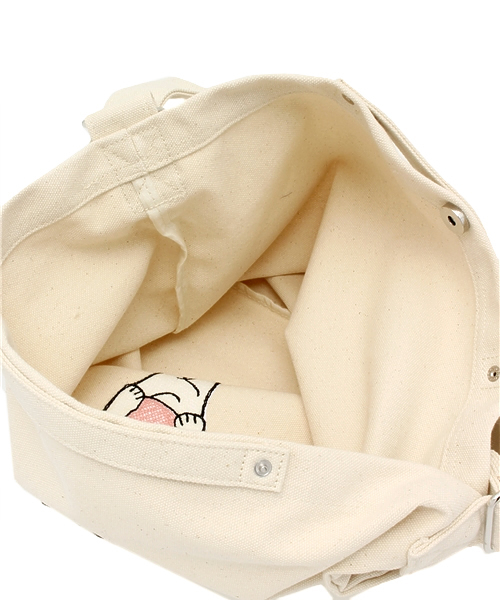 LBC（エルビーシー）の「【POLAR BEAR BENJAMIN】キャンパスクマ刺繍ショルダーバッグ  （ショルダーバッグ・レディース・レッド/イエロー/ターコイズブルー/ピンク/ブラック/ライトブルー/ライトブラウン/オリーブ・ONE SIZE）」の11枚目の写真