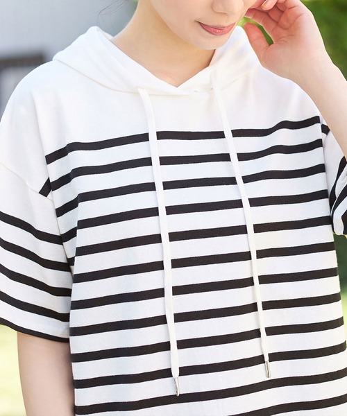 Viola e Viola（ヴィオラエヴィオラ）の「綿１００％ゆるパーカープルオーバー（Tシャツ/カットソー・レディース・ブラック/ブルー・MEDIUM/LARGE/X-LARGE/XX-LARGE）」の10枚目の写真