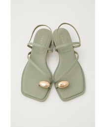 トゥリングフラットサンダル