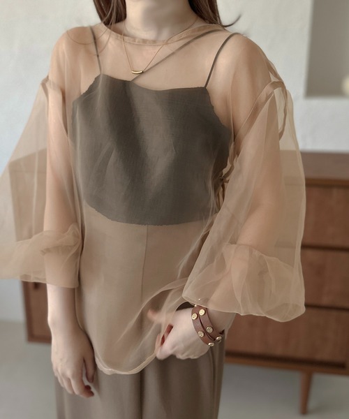 apres jour clair(アプレジュールクレア)の「【apres jour clair】オーガンジーブラウス【ZOZOTOWN限定アイテム】(シャツ/ブラウス・レディース・オレンジ/ライトベージュ/ブラック・X-LARGE/フリー)」の4枚目の写真