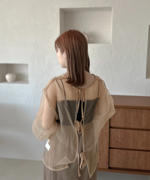 apres jour clair(アプレジュールクレア)の「【apres jour clair】オーガンジーブラウス【ZOZOTOWN限定アイテム】(シャツ/ブラウス・レディース・オレンジ/ライトベージュ/ブラック・X-LARGE/フリー)」の5枚目の写真