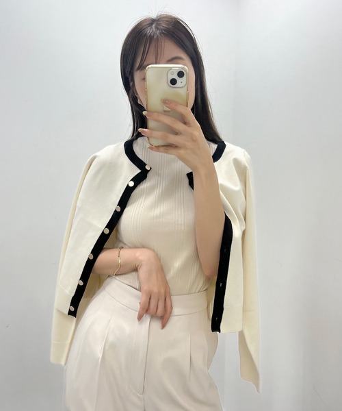 Cherie chuu(シェリーチュウ)の「【Cherie chuu】配色ニットカーディガン(カーディガン/ボレロ・レディース・杢グレー/ブルー/ホワイト×ブラック/ネイビー・FREE)」の5枚目の写真