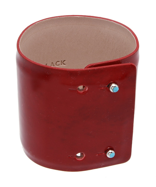 BLACK BY MOUSSY（ブラックバイマウジー）の「sheet bangle（ブレスレット・レディース・レッド/ネイビー・FREE）」の2枚目の写真