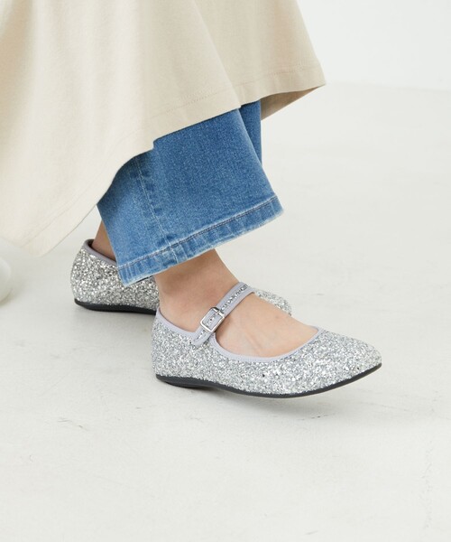 FREAK'S STORE（フリークスストア）の「限定展開　ベロア・ラメフラットメリージェーンパンプス（パンプス・レディース・レッド/その他3/シルバー/ブラック・36/37/38）」の5枚目の写真