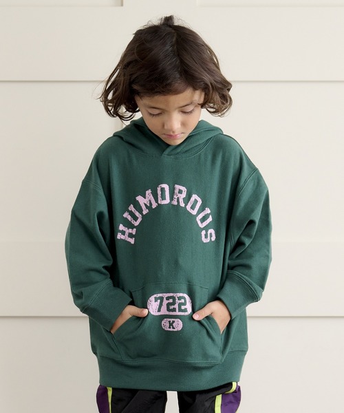 BIG FIELD（ビッグフィールド）の「フロッキープリントスウェットパーカー（90～150cm）（パーカー・キッズ・パープル/グリーン/オフホワイト・140/150/90/100/110/120/130）」の2枚目の写真