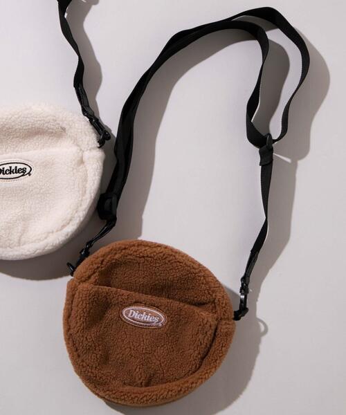 Dickies(ディッキーズ)の「∴WEGO/別注Dickies ボアサークルミニショルダー(ショルダーバッグ・レディース・オフホワイト/ベージュ・FREE)」の2枚目の写真