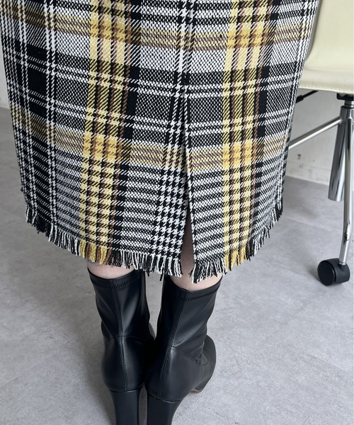 prose verse（プロズヴェール）の「裾フリンジツイードチェックスカート（スカート・レディース・ブルー/イエロー・MEDIUM）」の18枚目の写真