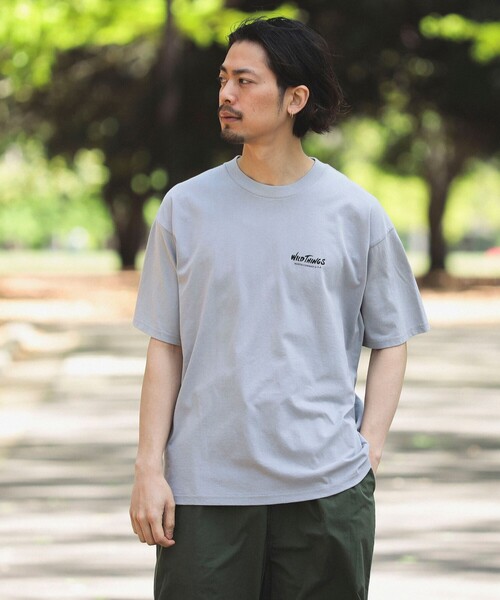 WILD THINGS(ワイルドシングス)の「WILD THINGS x B:MING by BEAMS / 別注 ロゴ Tシャツ(Tシャツ/カットソー・メンズ・ホワイト/ライトグレー/ブラック・SMALL/MEDIUM/LARGE/X-LARGE)」の3枚目の写真