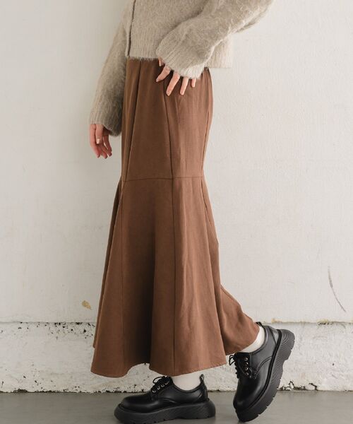 RETRO GIRL(レトロガール)の「起毛HWマーメイドSK(スカート・レディース・ナチュラル/ブラック/ブラウン・LARGE/MEDIUM)」の13枚目の写真
