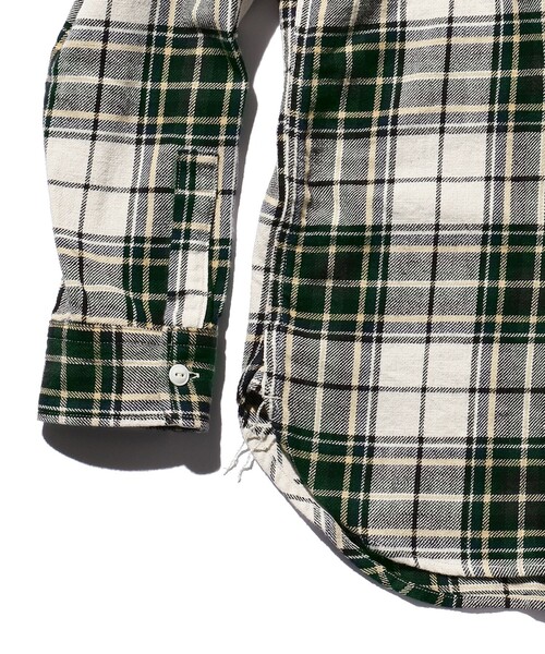 BEAMS PLUS（ビームスプラス）の「BEAMS PLUS / タータンチェック ガイド シャツ（シャツ/ブラウス・メンズ・ネイビー/オフホワイト・M/L/XL/S）」の9枚目の写真