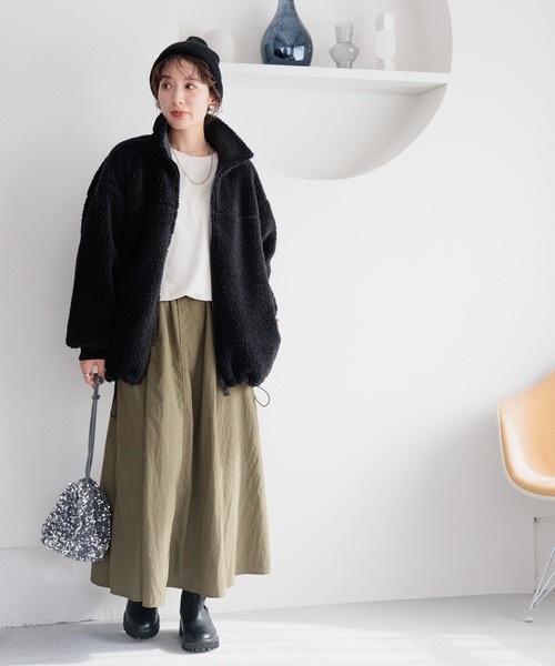 LEPSIM（レプシィム）の「リバーシブルボアナイロンBIGジャケット　989940（その他アウター・レディース・チャコールグレー/アイボリー/ブラック・FREE）」の21枚目の写真