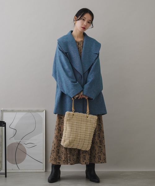 KATHARINE ROSS（キャサリンロス）の「【KATHARINE ROSS】WEB限定 A4サイズ収納可　ふわふわエコファー×PUレザートート（トートバッグ・レディース・ベージュ/グレー/カーキ/グレイッシュベージュ・MEDIUM）」の9枚目の写真