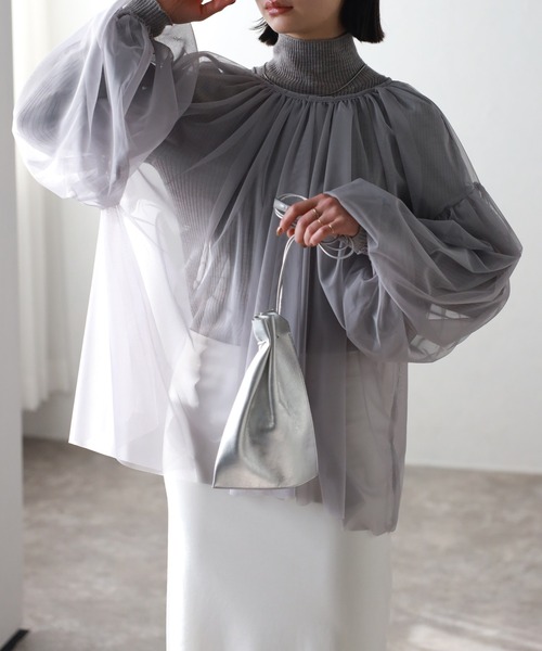r.（アールドット）の「チュールレイヤードギャザーブラウス（シャツ/ブラウス・レディース・アイボリー/グレー/ネイビー/ブラック/グレイッシュベージュ・FREE）」の8枚目の写真