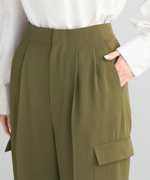 URBAN RESEARCH ROSSO WOMEN（アーバンリサーチ　ロッソ）の「センタープレスカーゴパンツ（その他パンツ・レディース・アイボリー/カーキ・FREE）」の17枚目の写真