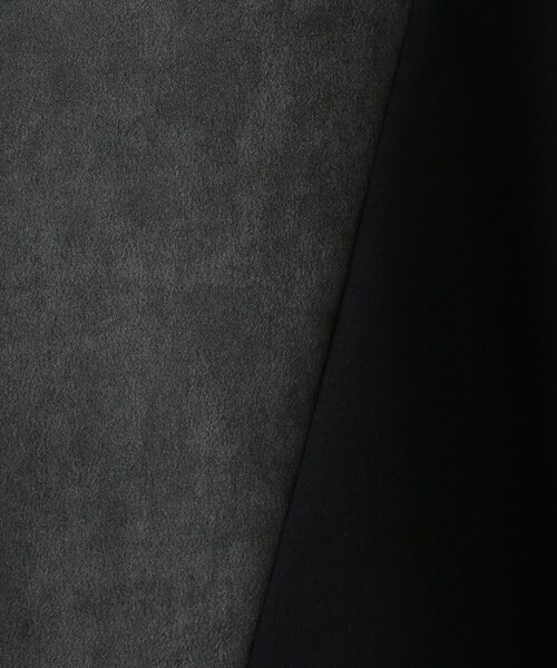THE SHOP TK (ザ ショップ ティーケー )の「◆【ネックレスセットアイテム】フェイクスウェードパネルプルオーバー(Tシャツ/カットソー・メンズ・ライトブルー/アイボリー/スミクロ・02/03/04)」の22枚目の写真