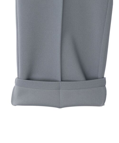 Petit fleur（プチフルール）の「・Petit　Fleur　タックテーパードパンツ（その他パンツ・レディース・ブラック/グレイッシュベージュ/アイボリー/ブルー・FREE）」の5枚目の写真