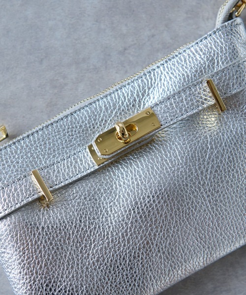 AULENTTI（オウレンティ）の「オウレンティ/キーベルトポシェット（クラッチバッグ・レディース・ゴールド/シルバー・FREE）」の10枚目の写真