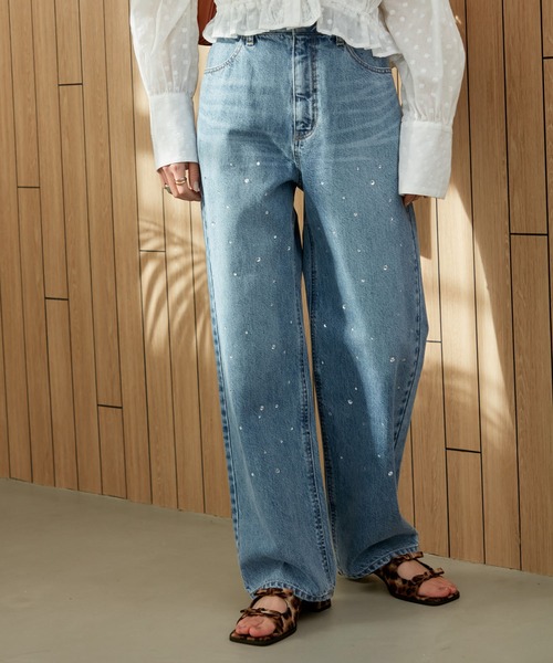 VIS(ビス)の「ラインストーンストレートスリットデニム(デニムパンツ・レディース・ブルー系その他6/ブルー系その他4/サックスブルー・M/S)」の20枚目の写真