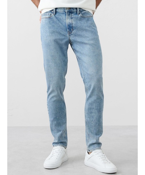 BANANA REPUBLIC FACTORY STORE トラベルジーンズ（デニムパンツ