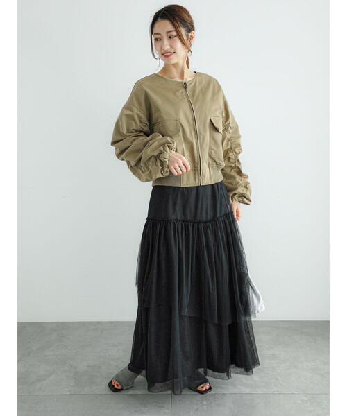 Te chichi（テチチ）の「ツイルノーカラーショートギャザーブルゾン（ブルゾン・レディース・オフホワイト/カーキ・F）」の4枚目の写真