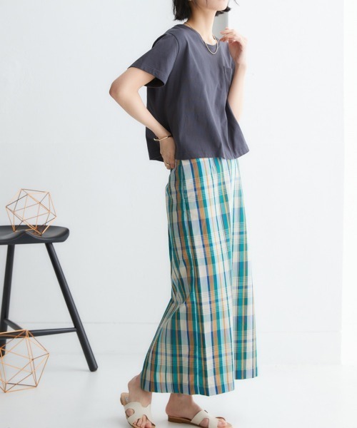 nissen（ニッセン）の「【接触冷感・UVカット】綿１００％クロップド丈Tシャツ（Tシャツ/カットソー・レディース・杢グレー/オフホワイト/チャコール/ベージュ/ミント・S/M/L/LL）」の17枚目の写真