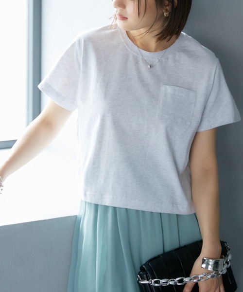 nissen（ニッセン）の「【接触冷感・UVカット】綿１００％クロップド丈Tシャツ（Tシャツ/カットソー・レディース・杢グレー/オフホワイト/チャコール/ベージュ/ミント・S/M/L/LL）」の15枚目の写真