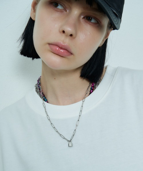 AIVER(アイバー)の「AIVER ミニパドロックネックレス(ネックレス・メンズ・シルバー・FREE)」の2枚目の写真