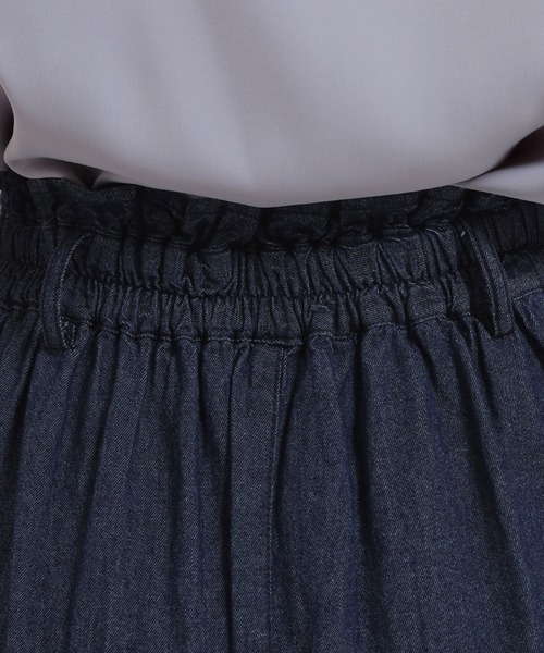 ASTORIA ODIER（アストリアオディール）の「デニムラッフルスカート（デニムスカート・レディース・ネイビー/ブラック・SMALL/MEDIUM）」の8枚目の写真