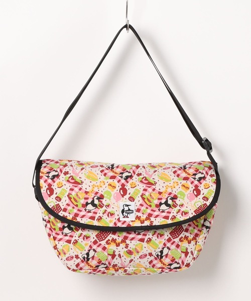 CHUMS(チャムス)の「【CHUMS/チャムス】 Round Flap Shoulder Bag Sweat(ショルダーバッグ・メンズ・ブラック/ヘザーグレー/ネイビー/イエロー/その他1/その他2/その他3/その他4・FREE)」の6枚目の写真