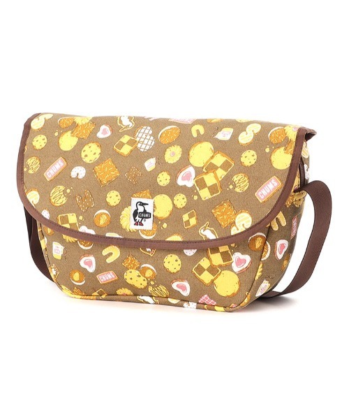 CHUMS(チャムス)の「【CHUMS/チャムス】 Round Flap Shoulder Bag Sweat(ショルダーバッグ・メンズ・ブラック/ヘザーグレー/ネイビー/イエロー/その他1/その他2/その他3/その他4/その他7/その他6/その他5/その他8/その他11/その他10/その他9・FREE)」の10枚目の写真