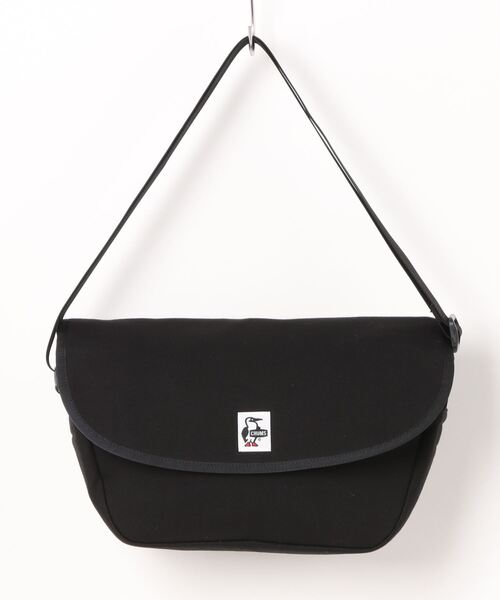 CHUMS(チャムス)の「【CHUMS/チャムス】 Round Flap Shoulder Bag Sweat(ショルダーバッグ・メンズ・ブラック/ヘザーグレー/ネイビー/イエロー/その他1/その他2/その他3/その他4・FREE)」の11枚目の写真