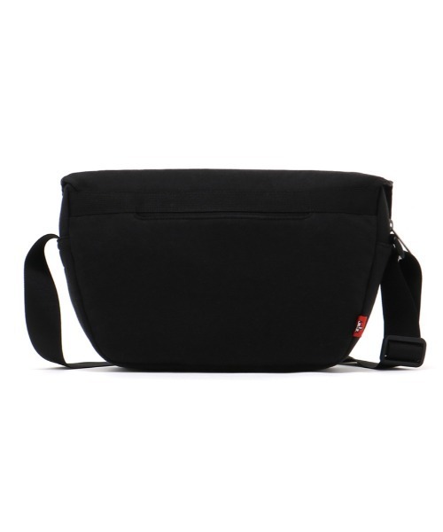 CHUMS(チャムス)の「【CHUMS/チャムス】 Round Flap Shoulder Bag Sweat(ショルダーバッグ・メンズ・ブラック/ヘザーグレー/ネイビー/イエロー/その他1/その他2/その他3/その他4・FREE)」の17枚目の写真