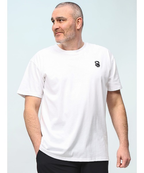 UNDER ARMOUR（アンダーアーマー）の「UNDER ARMOUR アンダーアーマー LOOSE ワンポイント＆バックプリント クルーネック 半袖 Tシャツ（Tシャツ/カットソー・メンズ・ホワイト/ブラック・3XL/5XL/4XL）」の4枚目の写真