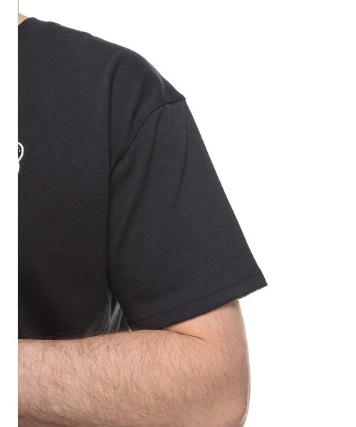 UNDER ARMOUR（アンダーアーマー）の「UNDER ARMOUR アンダーアーマー LOOSE ワンポイント＆バックプリント クルーネック 半袖 Tシャツ（Tシャツ/カットソー・メンズ・ホワイト/ブラック・3XL/5XL/4XL）」の14枚目の写真