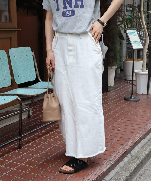 AMERICAN HOLIC（アメリカンホリック）の「サス付きタイトスカート（スカート・レディース・ホワイト/ブラック・S/M/L）」の2枚目の写真