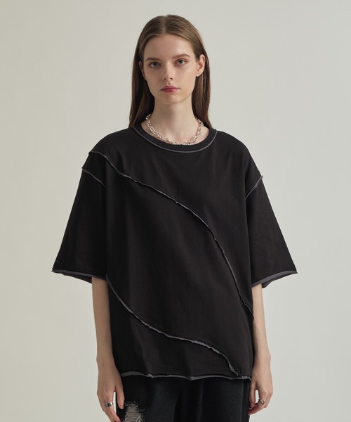 selle glant(セレグランテ)の「SWITCHUNG DESIGN T/キリカエデザインルーズTシャツ(Tシャツ/カットソー・メンズ・ブラック/オフホワイト/グレイッシュブルー・MEDIUM/LARGE)」の4枚目の写真