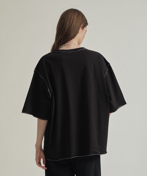 selle glant(セレグランテ)の「SWITCHUNG DESIGN T/キリカエデザインルーズTシャツ(Tシャツ/カットソー・メンズ・ブラック/オフホワイト/グレイッシュブルー・MEDIUM/LARGE)」の7枚目の写真