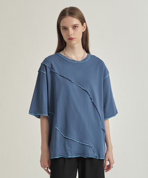 selle glant(セレグランテ)の「SWITCHUNG DESIGN T/キリカエデザインルーズTシャツ(Tシャツ/カットソー・メンズ・ブラック/オフホワイト/グレイッシュブルー・MEDIUM/LARGE)」の18枚目の写真