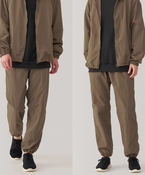 無印良品(ムジルシリョウヒン)の「〔MUJI WALKER〕紳士 撥水ナイロンウィンドパンツ(その他パンツ・メンズ・ブラック/カーキ/ダークパープル/サンドベージュ・S/M/L/XL)」の4枚目の写真