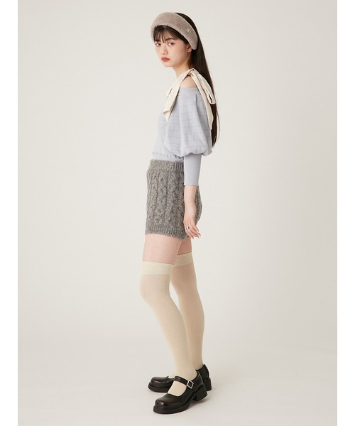 LILY BROWN（リリーブラウン）の「ショルダーリボンオフショルニットトップス（ニット/セーター・レディース・アイボリー/ライトブルー/ブラック・FREE）」の9枚目の写真