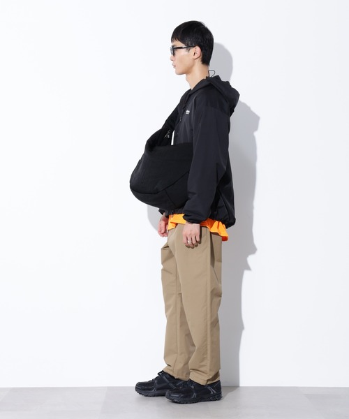 Apo(s)ture(アポスチャー)の「JOHAN-003/撥水ナイロンタッサーテーパードパンツ(その他パンツ・メンズ・ベージュ/グレー/アイボリー/ブラック・XS/S/M/L/XL)」の7枚目の写真