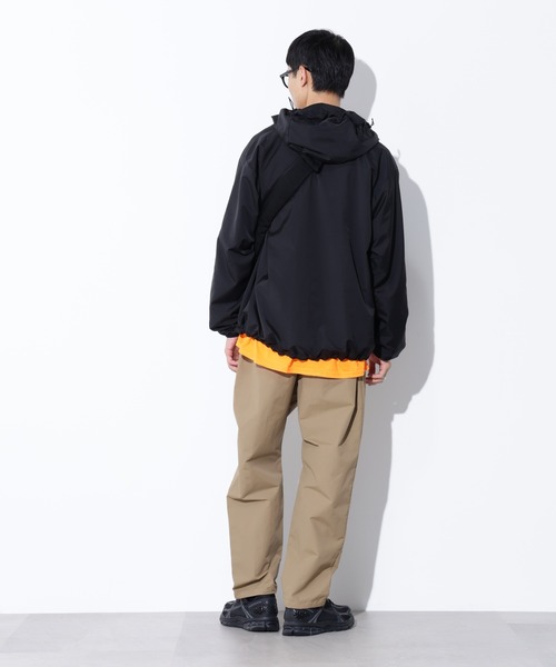 Apo(s)ture(アポスチャー)の「JOHAN-003/撥水ナイロンタッサーテーパードパンツ(その他パンツ・メンズ・ベージュ/グレー/アイボリー/ブラック・XS/S/M/L/XL)」の8枚目の写真