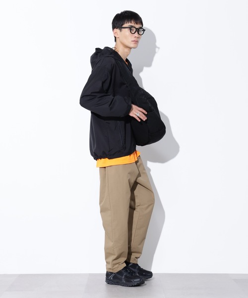 Apo(s)ture(アポスチャー)の「JOHAN-003/撥水ナイロンタッサーテーパードパンツ(その他パンツ・メンズ・ベージュ/グレー/アイボリー/ブラック・XS/S/M/L/XL)」の6枚目の写真